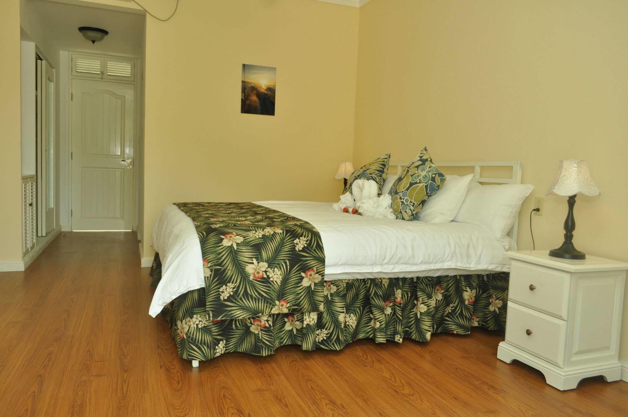 Three Finger Jack Hotel Eleven Mile Ngoại thất bức ảnh